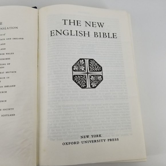 New English Holy Bible Standard Edition 1961 Hardcover Old  Testament New 2nd Ed - Picture 4 of 11